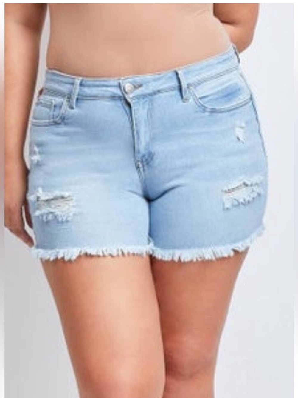 YMI Plus Size Vtg Dream Collection Distressed Frayed Hem 5” Inseam Shorts. Sz 16